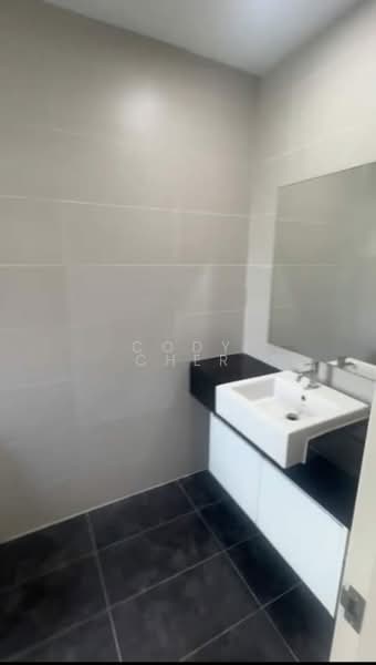 Apartment for Rent at Central Residence @ Sungai Besi - Cody Cher - Bathroom - PropertyGuru.com.my