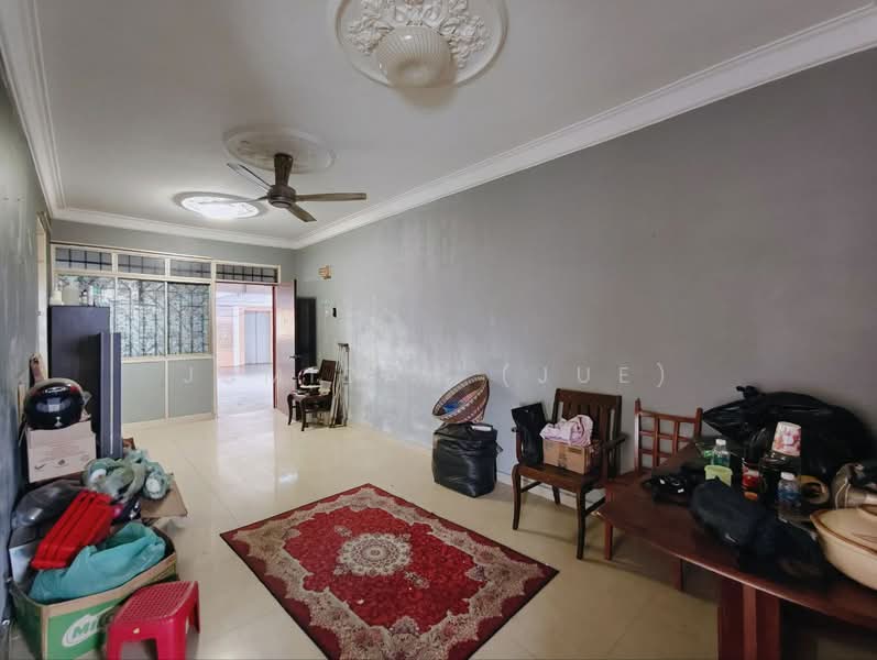 Mentari Court untuk Untuk Dijual - RM 262,000, Mac 2026 - Living Room - PropertyGuru.com.my