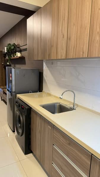 Kediaman Servis untuk Dijual di Country Garden Central Park - Daniel Wong - Kitchen - PropertyGuru.com.my