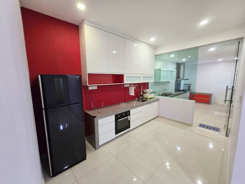 Semi-Detached House for Rent in Taman Pelangi Indah (Ulu Tiram) - Li Wei - Kitchen - PropertyGuru.com.my