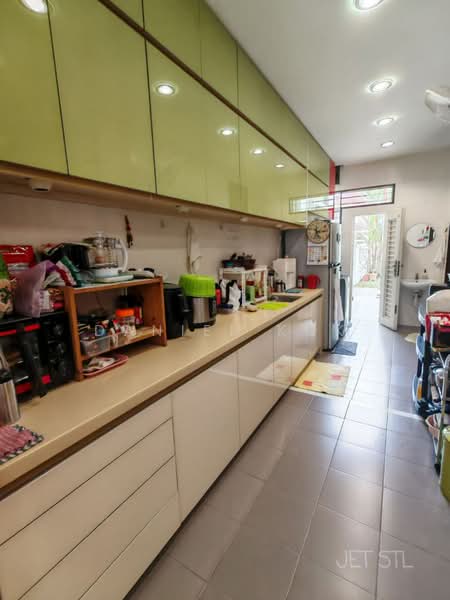 Semi-Detached House for Sale in Setia Damai (Setia Alam) - Daniel Kok - Kitchen - PropertyGuru.com.my