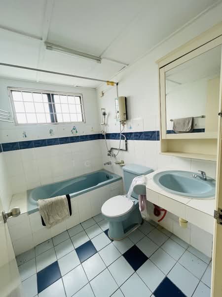 Condominium for Sale at Chancellor - TC Hou - Bathroom - PropertyGuru.com.my