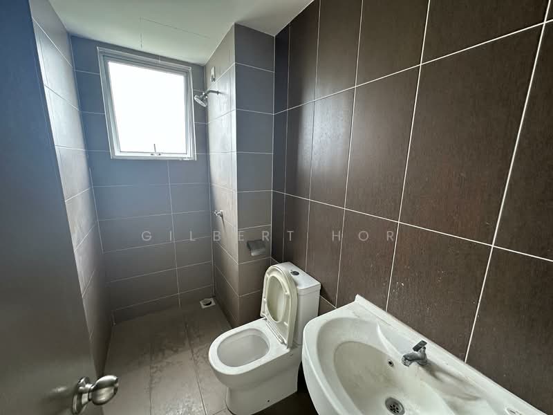Condominium for Rent at Platinum Splendor Residence - Gilbert Hor - Bathroom - PropertyGuru.com.my