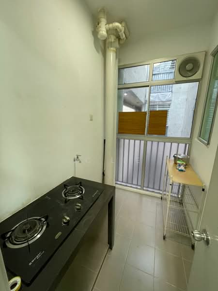 Service Residence for Rent at The Zizz @ Damansara North - Jc Lee - Kitchen - PropertyGuru.com.my
