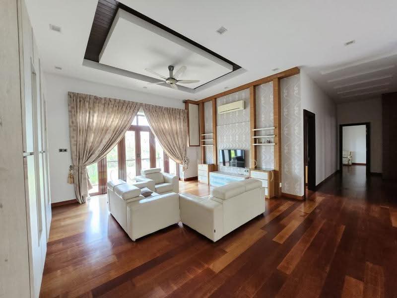 Bungalow House untuk Disewa di Setia Eco Park (Setia Alam) - Ng Tun Hoh (Kenny Ng) - Living Room - PropertyGuru.com.my
