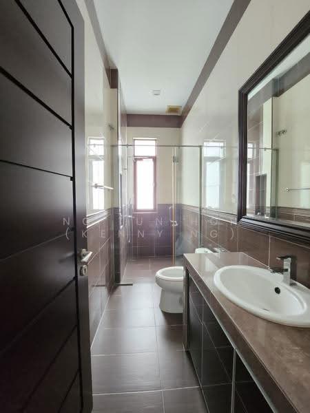 Bungalow House untuk Disewa di Setia Eco Park (Setia Alam) - Ng Tun Hoh (Kenny Ng) - Bathroom - PropertyGuru.com.my