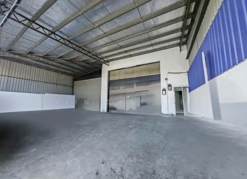 Fully Cover Bukit Mewah Taman Tampoi Indah 1.5 Storey Semi D Factory untuk Untuk Disewa - RM 6,500 /bulan, Mac 2026 - Interior - PropertyGuru.com.my