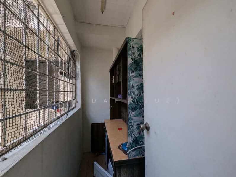 Sri Ehsan untuk Untuk Dijual - RM 200,000, Mac 2026 - Balcony - PropertyGuru.com.my