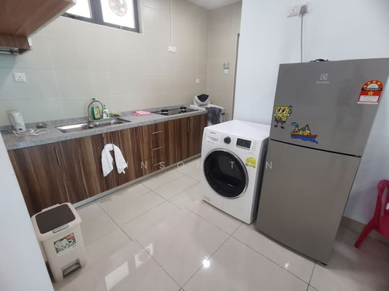 Service Residence for Sale at D'Secret Garden (Pangsapuri Kempas Indah) - Winson Tan - Kitchen - PropertyGuru.com.my