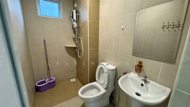 Pangsapuri Tanah Emas (Golden Sands) untuk Untuk Disewa - RM 2,000 /bulan, Mac 2026 - Bathroom - PropertyGuru.com.my