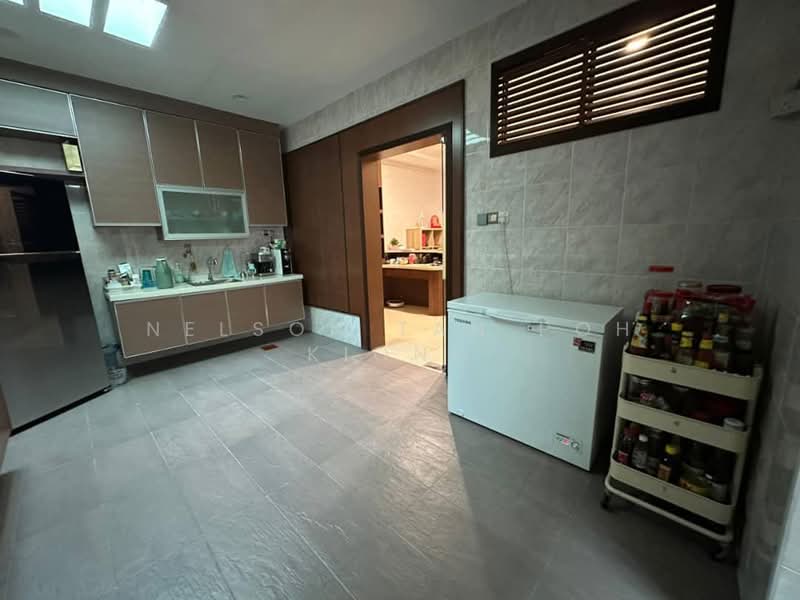 Semi-Detached House for Sale in Taman Impian Emas (Skudai) - Nelson Tan Poh Kiong - Kitchen - PropertyGuru.com.my