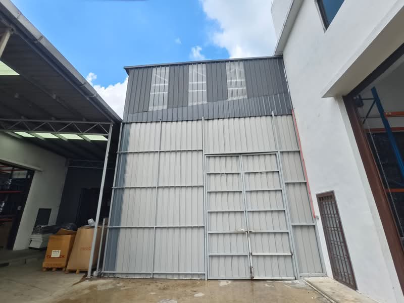 Semi-D Factory for Sale in Gelang Patah (Johor) - Jun Wang - Exterior - PropertyGuru.com.my