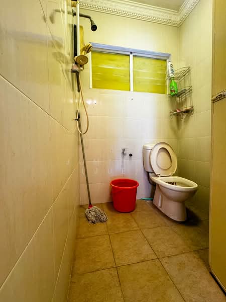 Terraced House for Sale in Cheras (Selangor) - JUMIDAH (JUE) - Bathroom - PropertyGuru.com.my