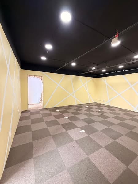 Street Mall @ One South, Seri Kembangan untuk Untuk Disewa - RM 2,300 /bulan, Mac 2026 - Interior - PropertyGuru.com.my