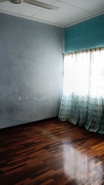 Rumah Berkembar untuk Dijual di Subang Jaya (Selangor) - Benny Tan - Bedroom - PropertyGuru.com.my