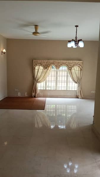 Rumah Berkembar untuk Dijual di Subang Jaya (Selangor) - Benny Tan - Living Room - PropertyGuru.com.my