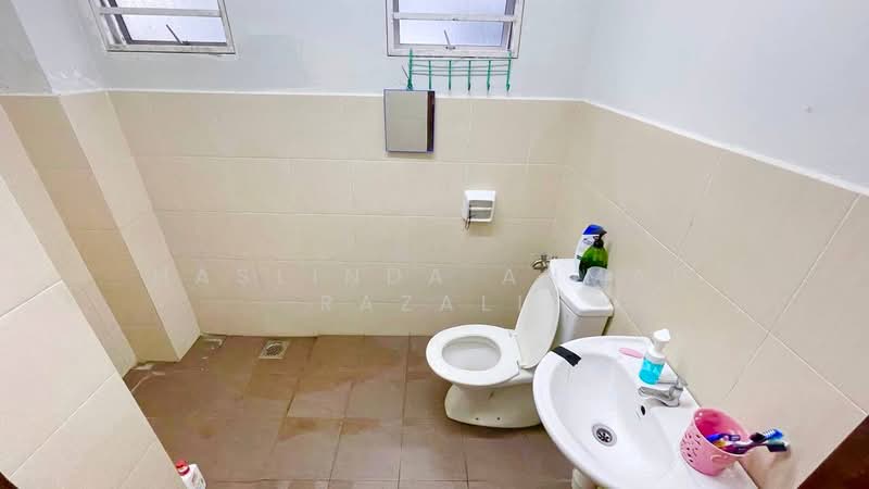 2-storey Terraced House for Sale in Puncak Alam (Selangor) - Haslinda Ahmad Razali - Bathroom - PropertyGuru.com.my
