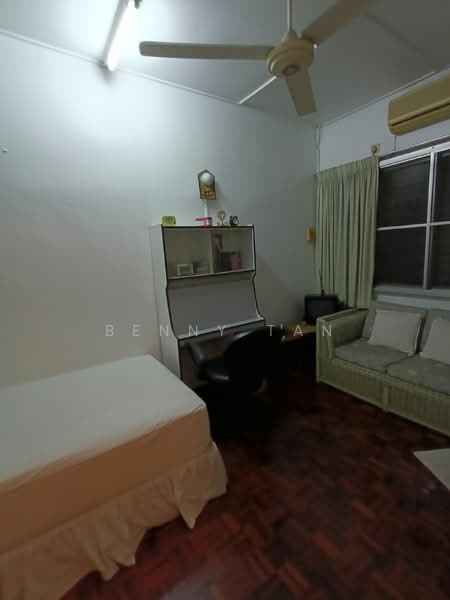 2-storey Terraced House for Sale in SS18 (Subang Jaya) - Benny Tan - Bedroom - PropertyGuru.com.my