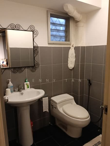 2-storey Terraced House for Sale in SS18 (Subang Jaya) - Benny Tan - Bathroom - PropertyGuru.com.my