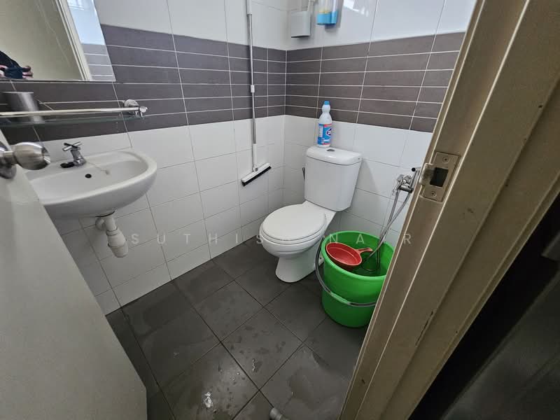 Bandar Baru Salak Tinggi untuk Untuk Dijual - RM 480,000, Mac 2026 - Bathroom - PropertyGuru.com.my