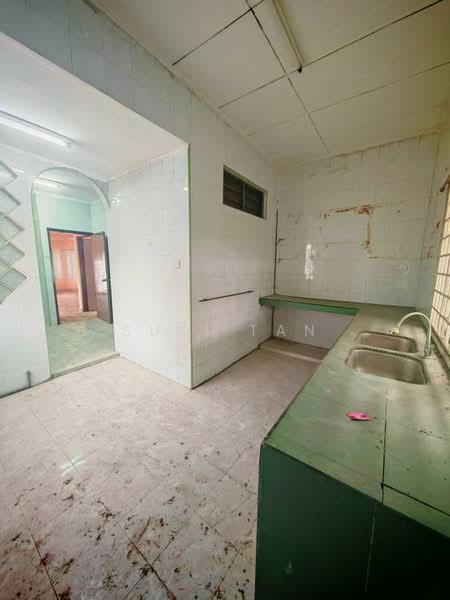 Rumah Teres 2 Tingkat untuk Dijual di Bandar Menjalara (Kuala Lumpur) - Suki Tan - Kitchen - PropertyGuru.com.my