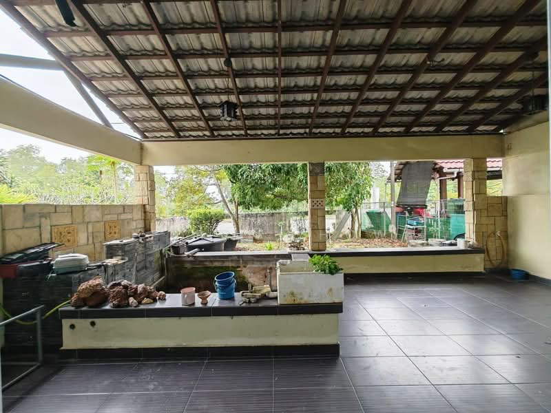 2-storey Terraced House for Sale in Bandar Lahat Mines (Lahat) - Jerry Chow - Exterior - PropertyGuru.com.my