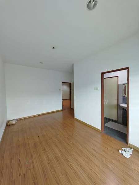 2-storey Terraced House for Sale in Bandar Lahat Mines (Lahat) - Jerry Chow - Interior - PropertyGuru.com.my