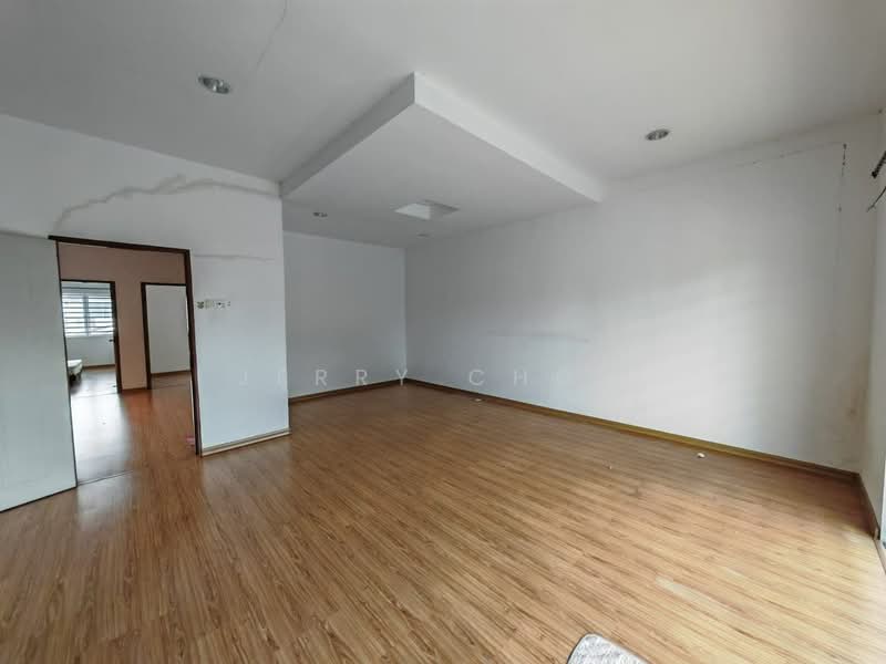 2-storey Terraced House for Sale in Bandar Lahat Mines (Lahat) - Jerry Chow - Interior - PropertyGuru.com.my