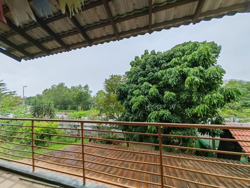 2-storey Terraced House for Sale in Bandar Lahat Mines (Lahat) - Jerry Chow - Exterior - PropertyGuru.com.my