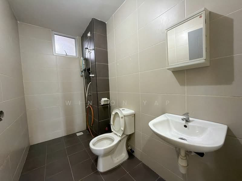 East Bay (Seri Bayan) untuk Untuk Disewa - RM 1,800 /bulan, Mac 2026 - Bathroom - PropertyGuru.com.my