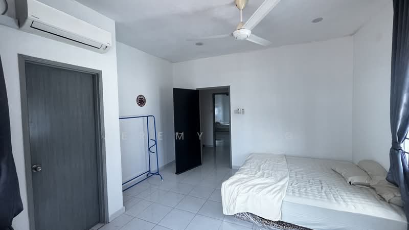 Jalan Indah 1/6, Taman Bukit Indah, 81200 Johor Bahru, Johor untuk Untuk Disewa - RM 3,500 /bulan, Mac 2026 - Bedroom - PropertyGuru.com.my