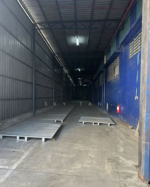 Factory for Sale in Taman Perindustrian Permas Jaya (Masai) - Sky Tan - Interior - PropertyGuru.com.my