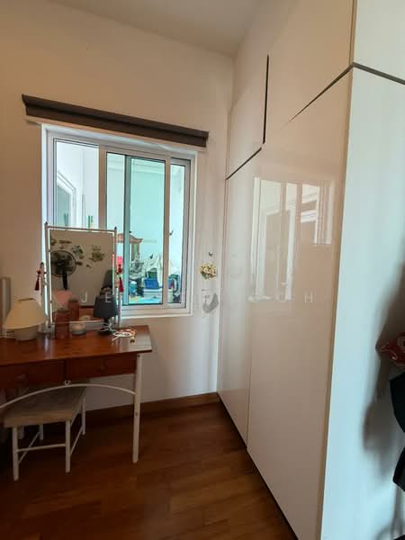 TriTower Residence @ Johor Bahru Sentral untuk Untuk Dijual - RM 1,380,000, Mac 2026 - Study - PropertyGuru.com.my