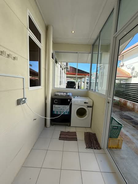 Untuk Disewa - Jalan Dogan