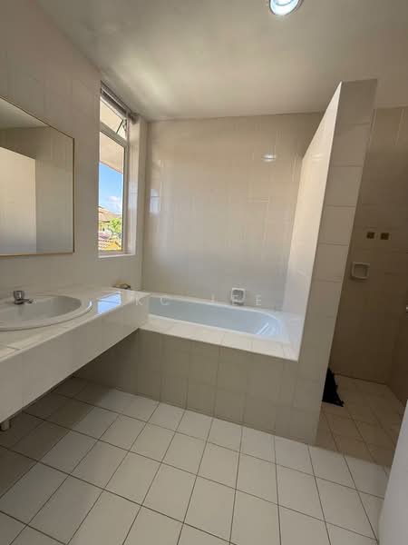 Untuk Disewa - Jalan Dogan