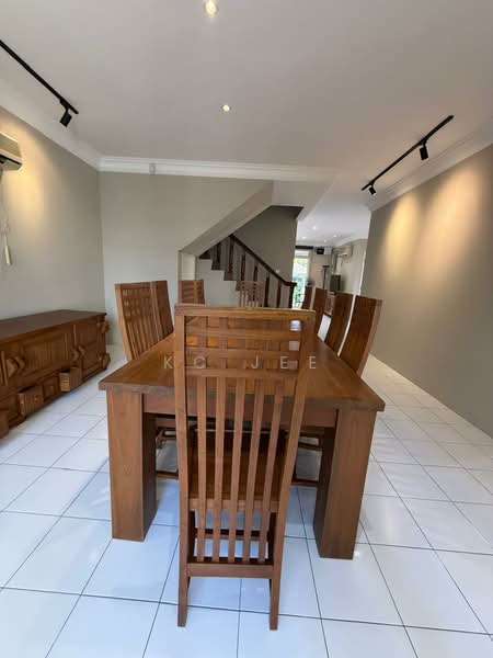 Untuk Disewa - Jalan Dogan