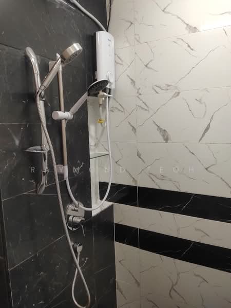 QuayWest Residence untuk Untuk Disewa - RM 2,800 /bulan, Apr 2026 - Bathroom - PropertyGuru.com.my