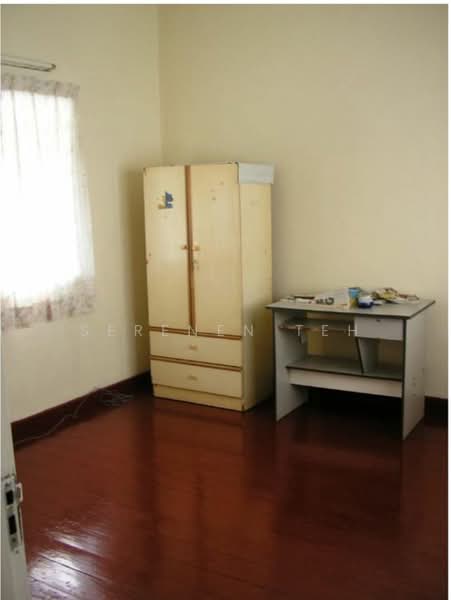 Semi-Detached House for Sale in Island Glades (Jelutong) - SERENEN TEH - Bedroom - PropertyGuru.com.my