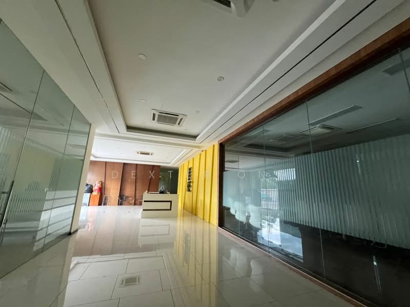 Detached Factory for Sale in Kawasan Perindustrian Bukit Serdang (Seri Kembangan) - Dexter Ong - Lobby - PropertyGuru.com.my