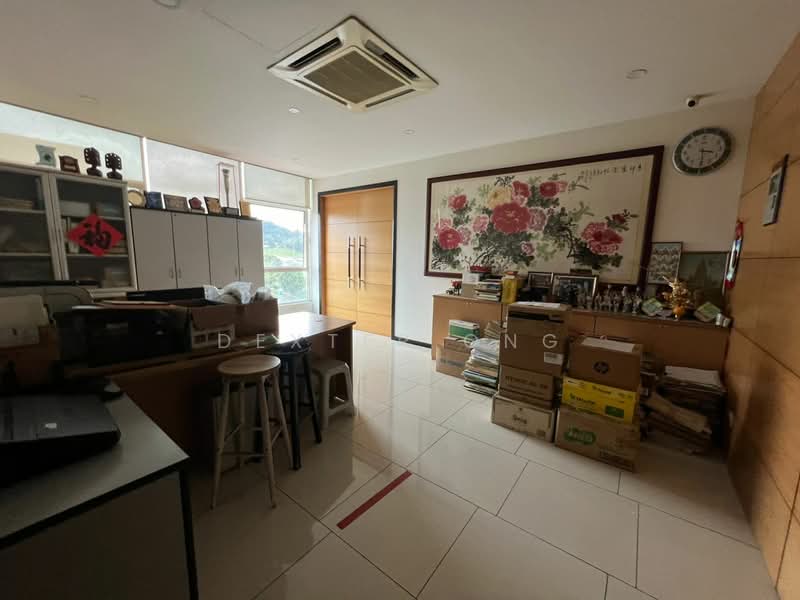 Detached Factory for Sale in Kawasan Perindustrian Bukit Serdang (Seri Kembangan) - Dexter Ong - Interior - PropertyGuru.com.my
