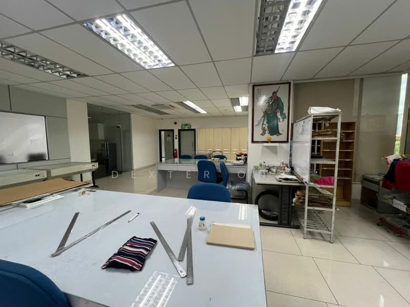Detached Factory for Sale in Kawasan Perindustrian Bukit Serdang (Seri Kembangan) - Dexter Ong - Interior - PropertyGuru.com.my