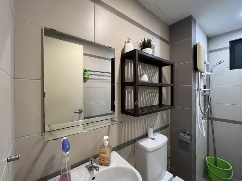 Condominium for Rent at The Z Residence - Angela . - Bathroom - PropertyGuru.com.my
