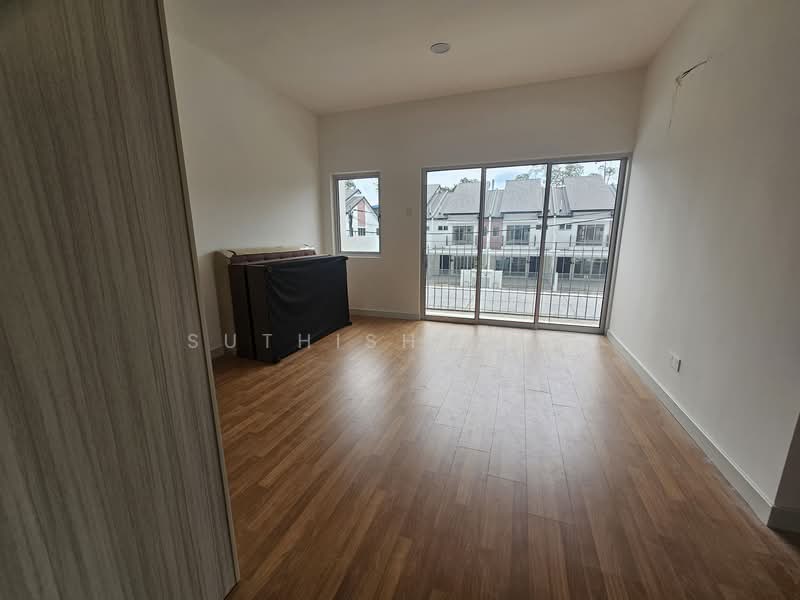 2-storey Terraced House for Rent in Senawang (Negeri Sembilan) - Suthish Nair - Living Room - PropertyGuru.com.my