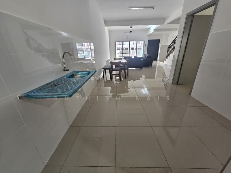 2-storey Terraced House for Rent in Senawang (Negeri Sembilan) - Suthish Nair - Kitchen - PropertyGuru.com.my