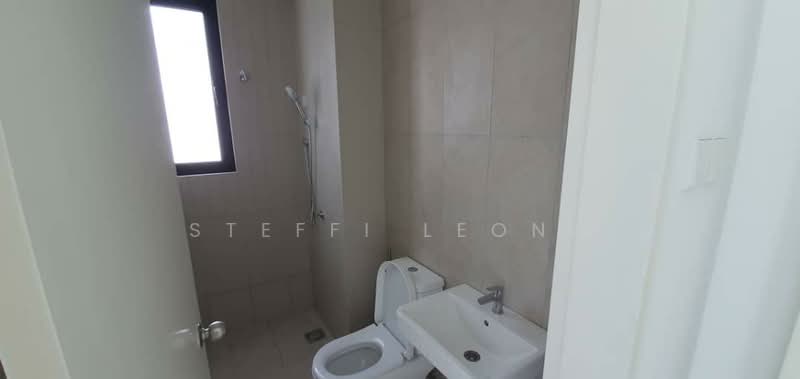 Kenwingston Skylofts untuk Untuk Disewa - RM 2,500 /bulan, Mac 2026 - Bathroom - PropertyGuru.com.my