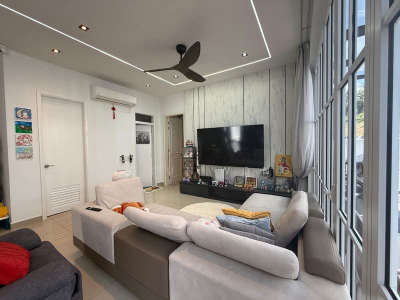 Cluster House for Sale in Taman Ekoflora (Johor Bahru) - Ye Xun Wong - Living Room - PropertyGuru.com.my