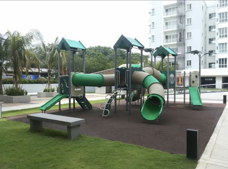 Condominium for Rent at 8 Petaling - Joyce Lee - Exterior - PropertyGuru.com.my