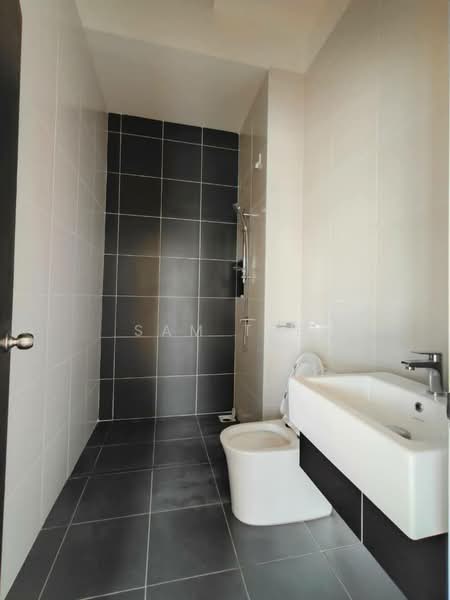 Rumah Kluster untuk Dijual di Eco Botanic 2 (Iskandar Puteri (Nusajaya)) - Sam Tee - Bathroom - PropertyGuru.com.my