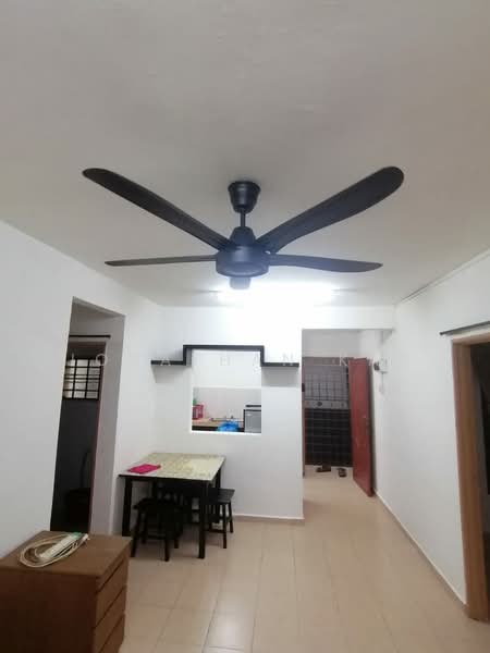 Flat for Rent at Setia Indah Flat - Jonathan Kau - Dining Room - PropertyGuru.com.my