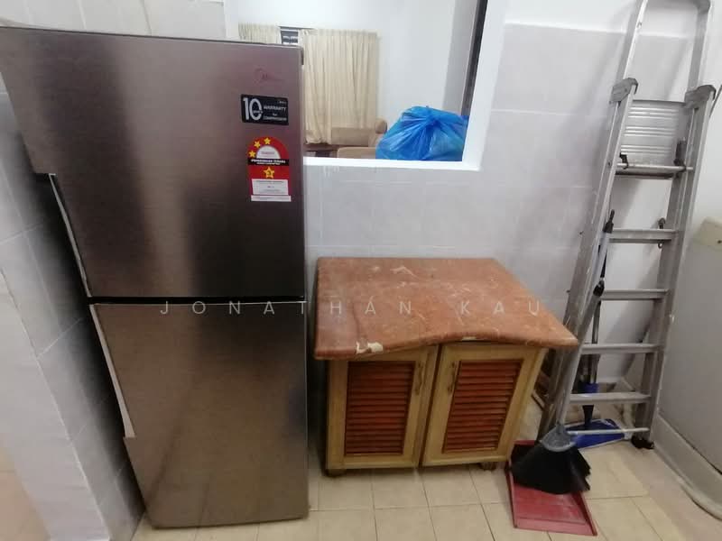 Flat for Rent at Setia Indah Flat - Jonathan Kau - Kitchen - PropertyGuru.com.my